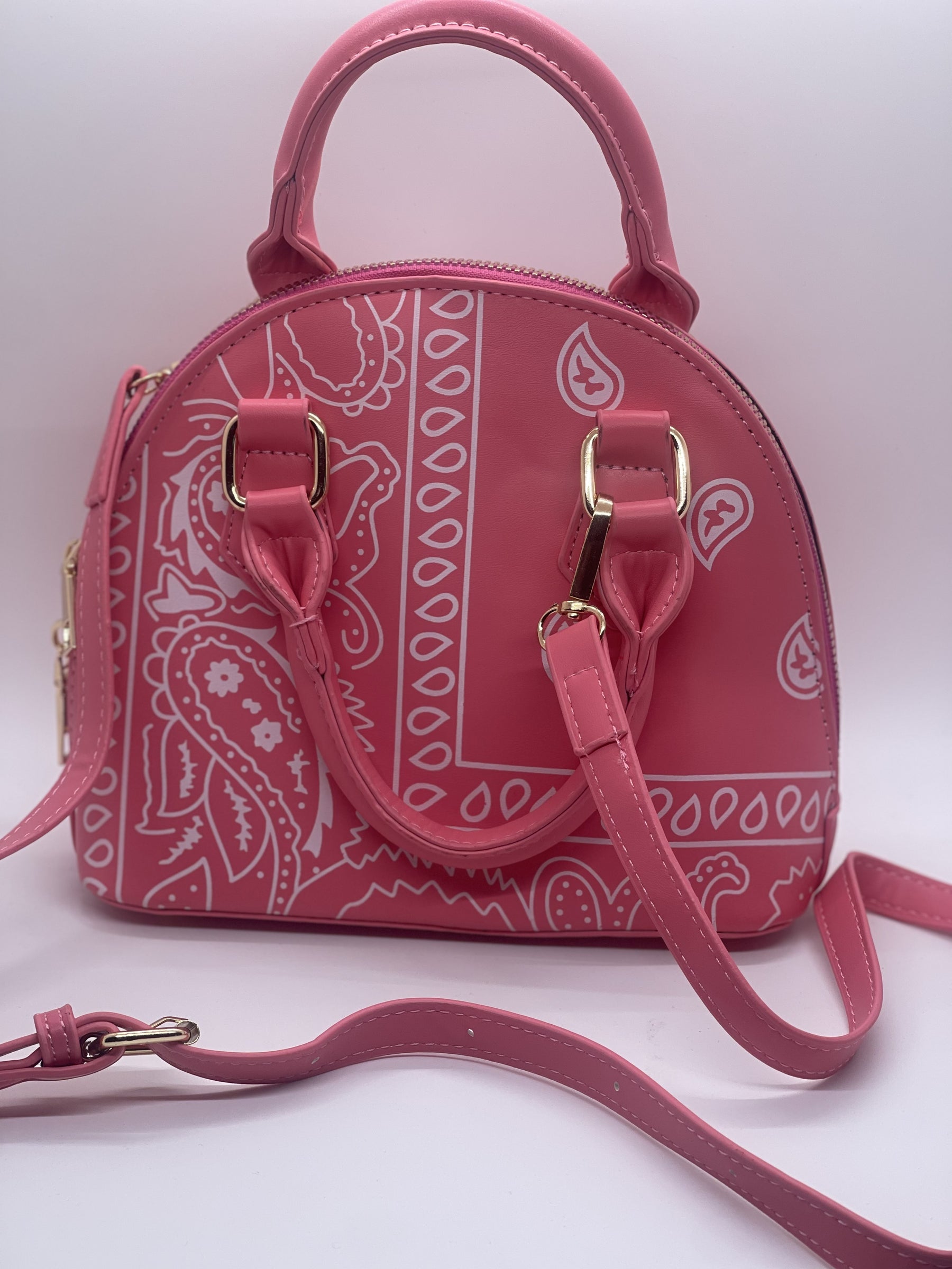 Pinkish Small Handbag: The Ultimate Print Handbag for Fashion-Forward Women