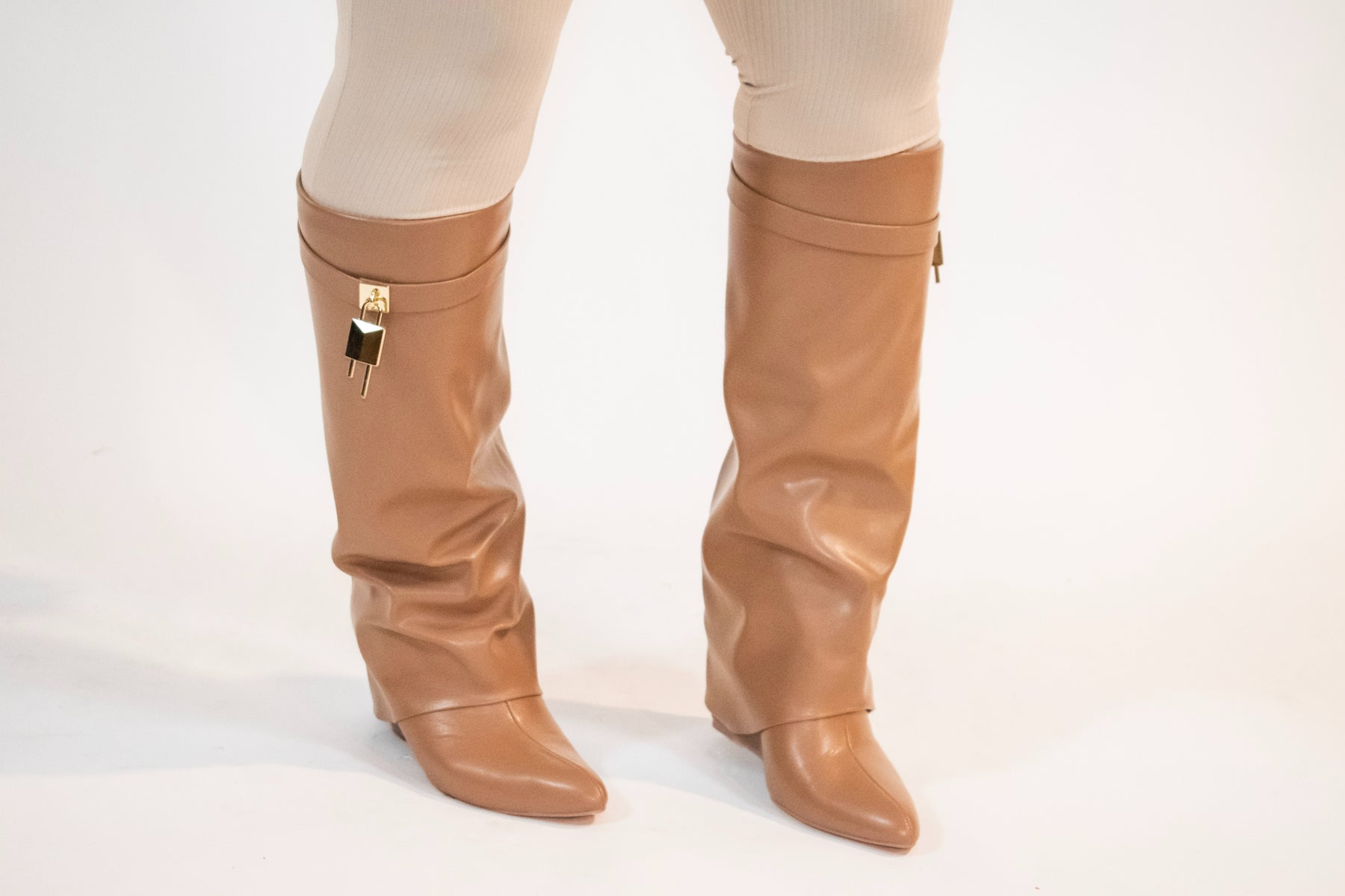 Leg-Lengthening Knee-High Long Boots