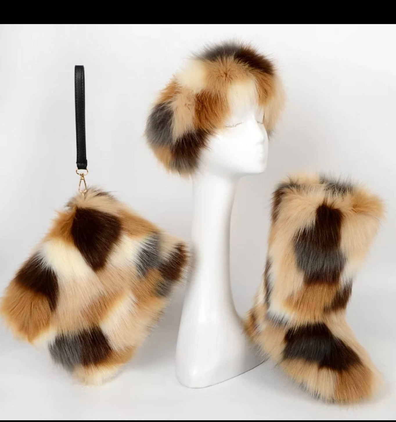 Plush Perfection: Indulge in Luxurious Fur Boots Set